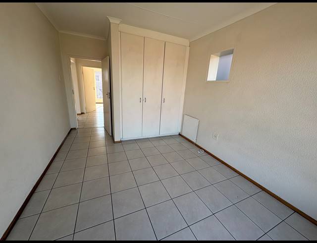 2 BEDROOM APARTMENT FOR SALE IN BASSONIA